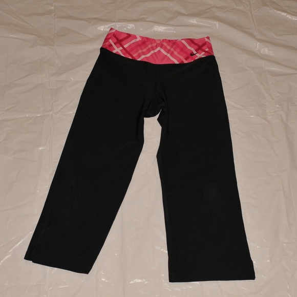 Nike Capri Pants XS Pink / Black 0315 - Picture 2 of 8